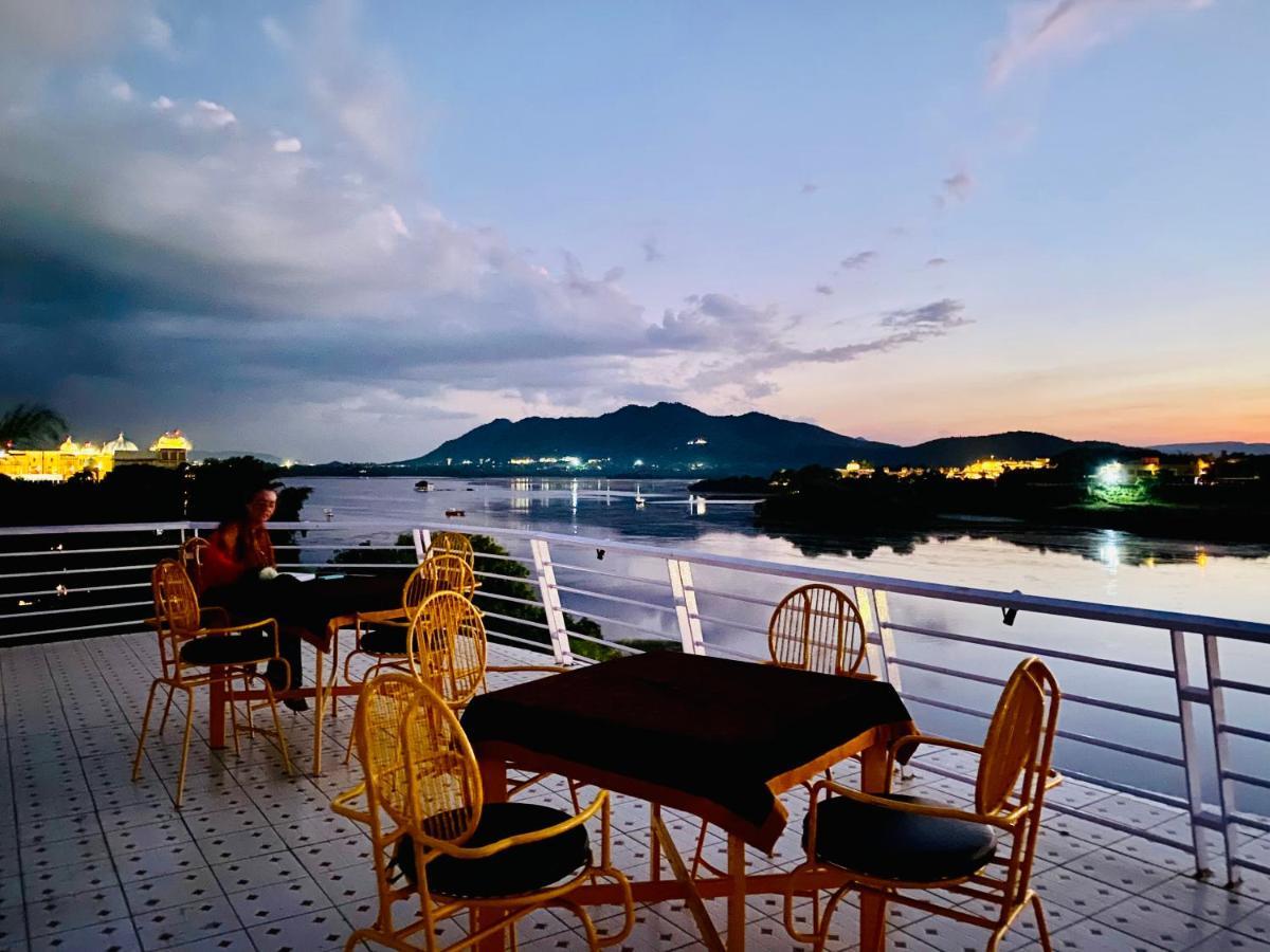 Haveli Jai Durga At Pichola Lake Udaipur Exterior foto